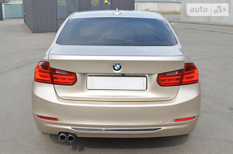Седан BMW 3 Series 2013 в Києві фото 20 Седан BMW 3 Series 2013 в Києві