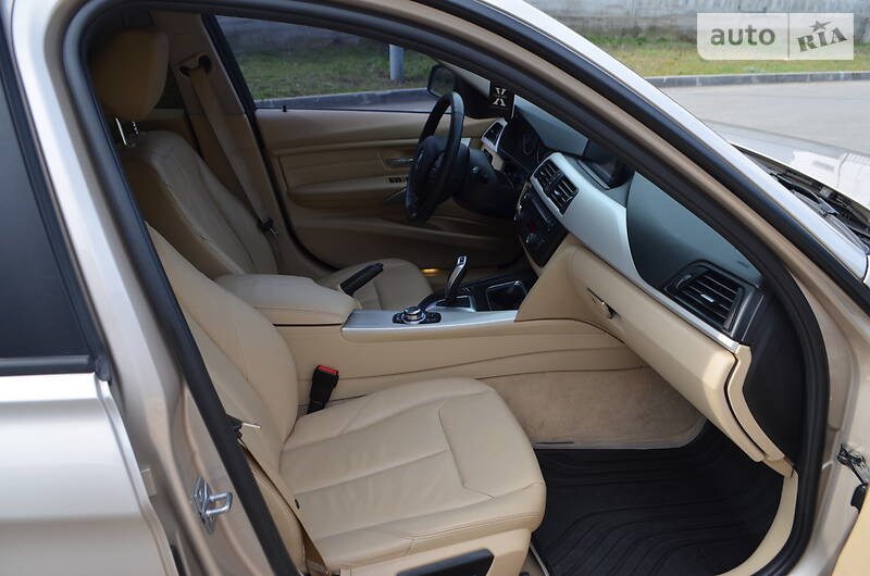 Седан BMW 3 Series 2013 в Києві фото 23 Седан BMW 3 Series 2013 в Києві