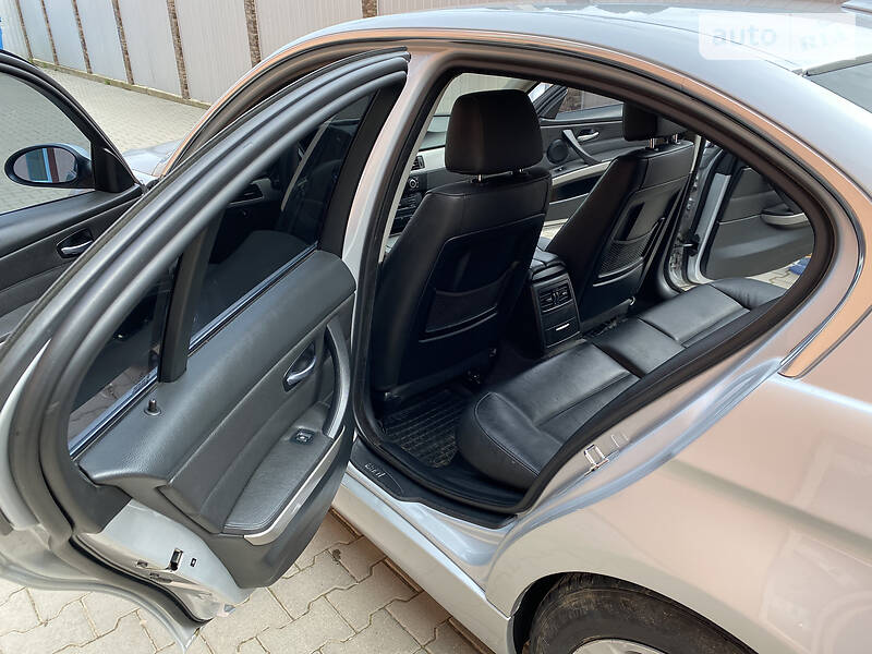 Седан BMW 3 Series 2006 в Черновцах фото 38 Седан BMW 3 Series 2006 в Черновцах