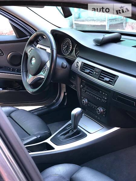 Седан BMW 3 Series 2008 в Черновцах