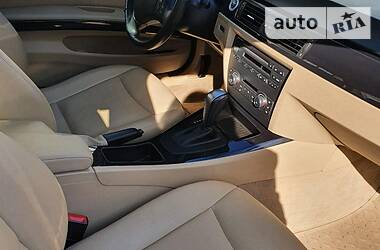 Седан BMW 3 Series 2011 в 