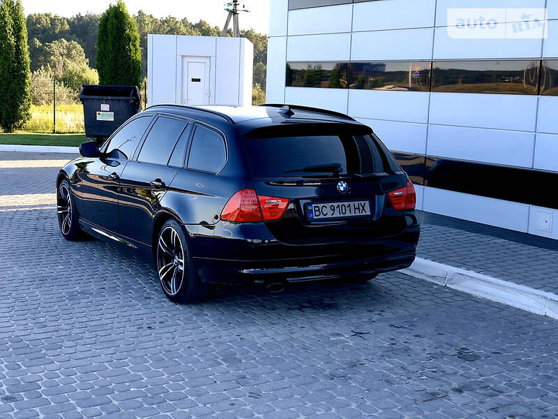 Універсал BMW 3 Series 2011 в Львові фото 25 Універсал BMW 3 Series 2011 в Львові