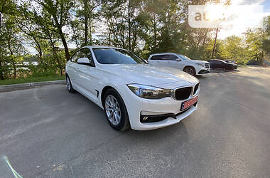 Седан BMW 3 Series 2014 в 
