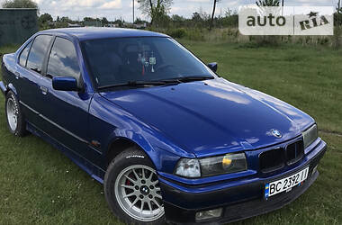Седан BMW 3 Series 1994 в 