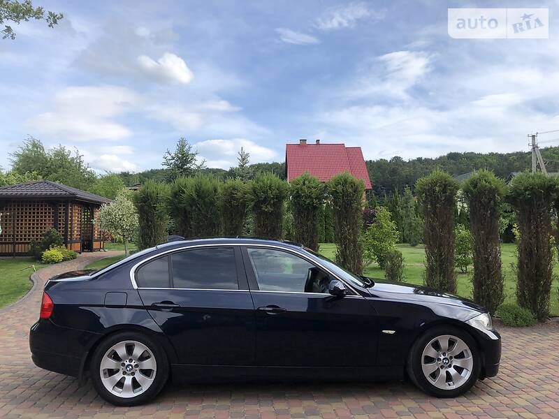 Седан BMW 3 Series 2008 в Львові