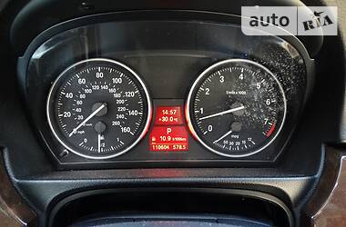 Седан BMW 3 Series 2010 в 