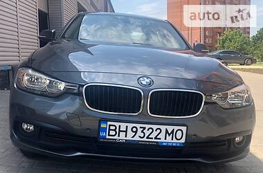 Седан BMW 3 Series 2017 в Черноморске