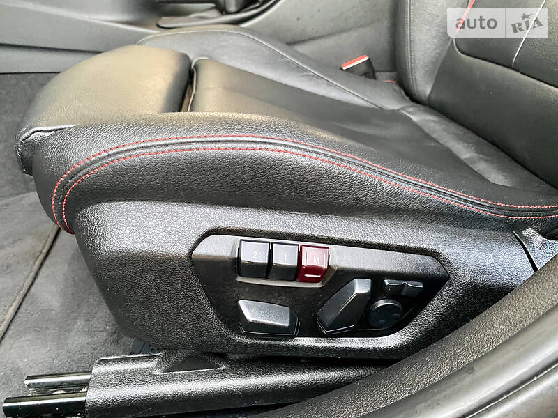 Седан BMW 3 Series 2014 в Києві