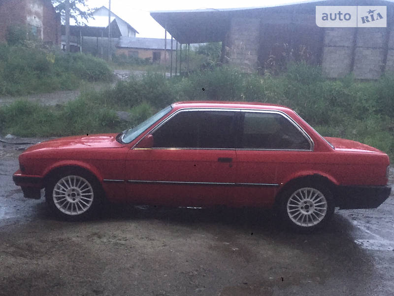 Купе BMW 3 Series 1985 в Бориславе