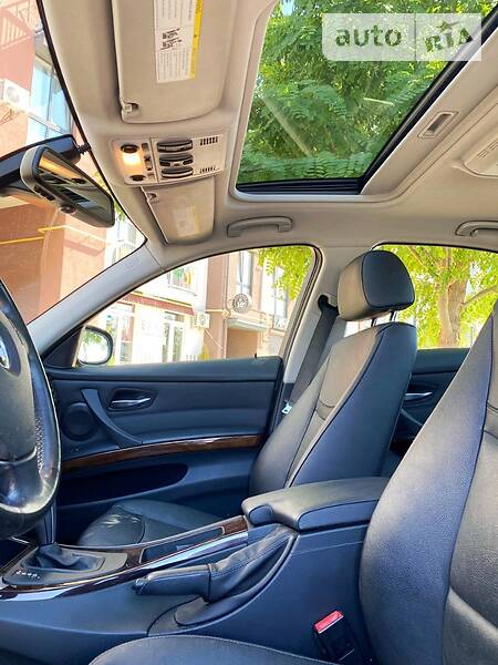 Седан BMW 3 Series 2011 в Києві фото 11 Седан BMW 3 Series 2011 в Києві