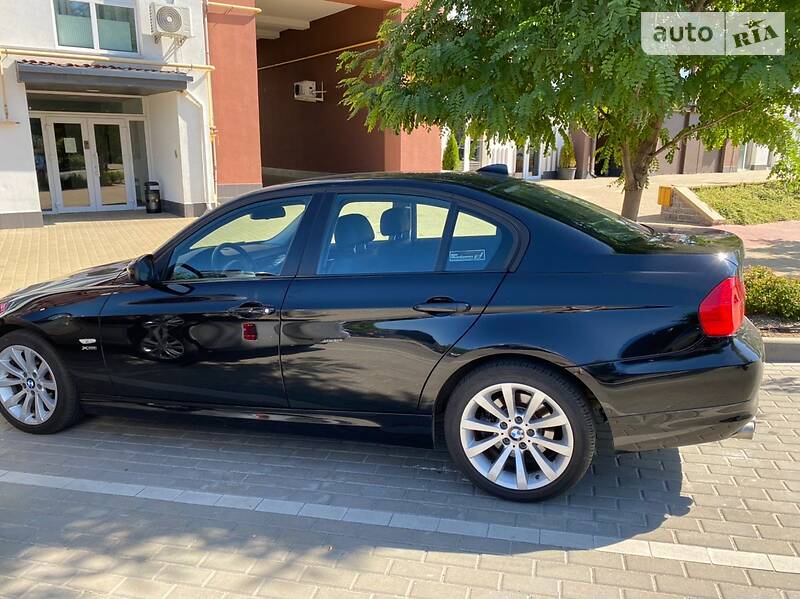 Седан BMW 3 Series 2011 в Києві фото 6 Седан BMW 3 Series 2011 в Києві