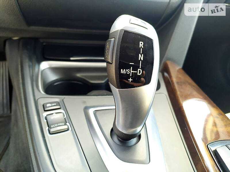 Седан BMW 3 Series 2015 в Харкові