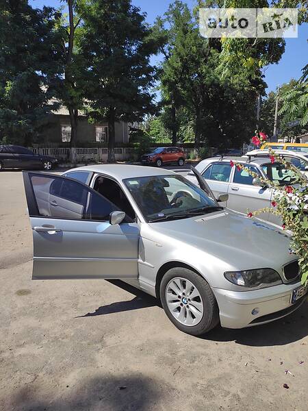 Седан BMW 3 Series 2002 в Дніпрі