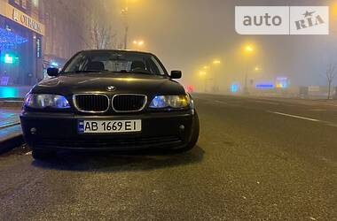 Седан BMW 3 Series 2003 в Киеве