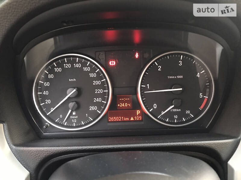 Седан BMW 3 Series 2010 в Києві фото 10 Седан BMW 3 Series 2010 в Києві