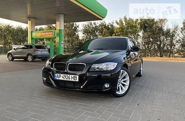 Седан BMW 3 Series 2011 в Бердянске