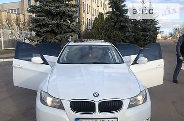 Седан BMW 3 Series 2011 в Киеве