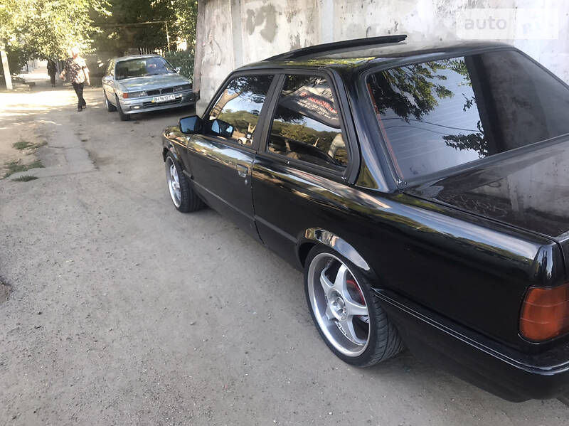 Купе BMW 3 Series 1983 в Одессе