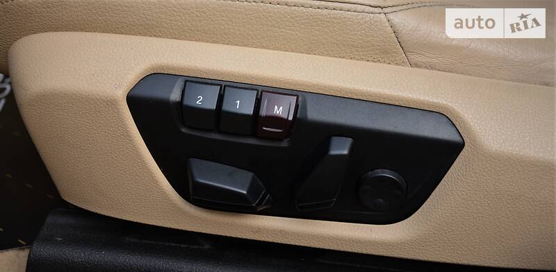 Седан BMW 3 Series 2014 в Киеве