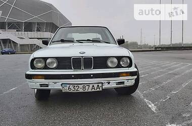 Седан BMW 3 Series 1987 в Львове
