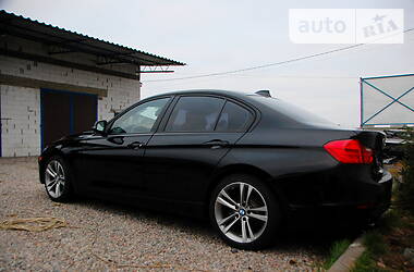 Седан BMW 3 Series 2013 в Харькове