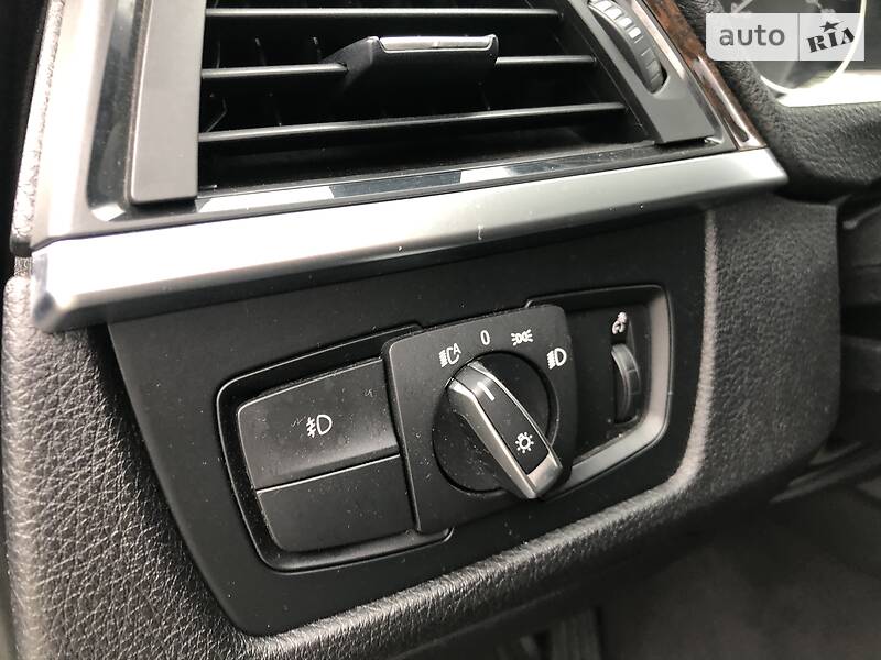 Седан BMW 3 Series 2013 в Житомире