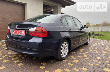 Седан BMW 3 Series 2005 в Каменском