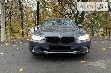 Седан BMW 3 Series 2013 в Ивано-Франковске