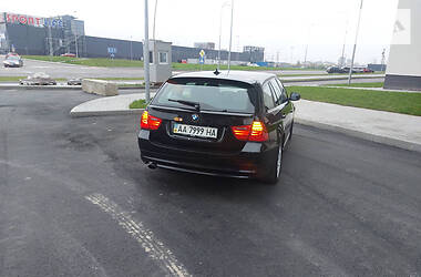 Универсал BMW 3 Series 2011 в Киеве