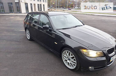 Универсал BMW 3 Series 2011 в Киеве