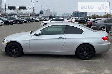 Купе BMW 3 Series 2009 в Киеве