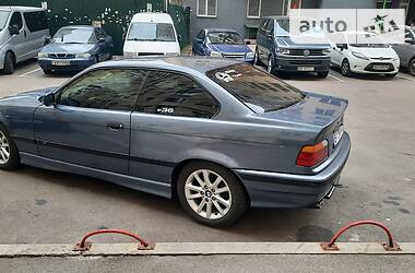 Купе BMW 3 Series 1993 в Киеве