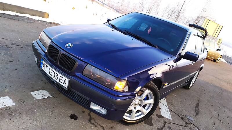 Седан BMW 3 Series 1997 в Дрогобыче