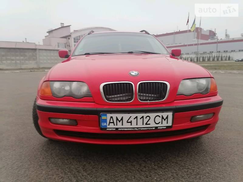 Универсал BMW 3 Series 2000 в Малине