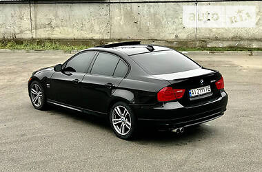 Седан BMW 3 Series 2010 в Киеве