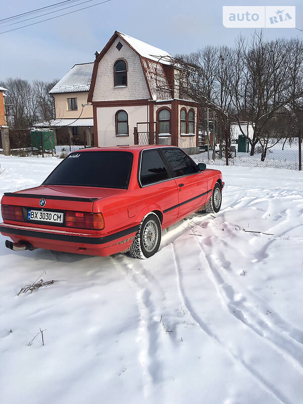 Купе BMW 3 Series 1989 в Хмельницькому