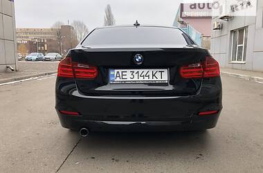 Седан BMW 3 Series 2012 в Кривом Роге