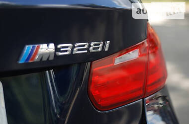 Седан BMW 3 Series 2012 в Стрию