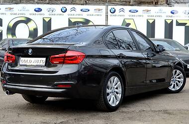 Седан BMW 3 Series 2016 в Одессе