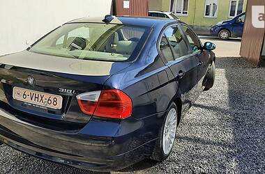 Седан BMW 3 Series 2008 в Стрию