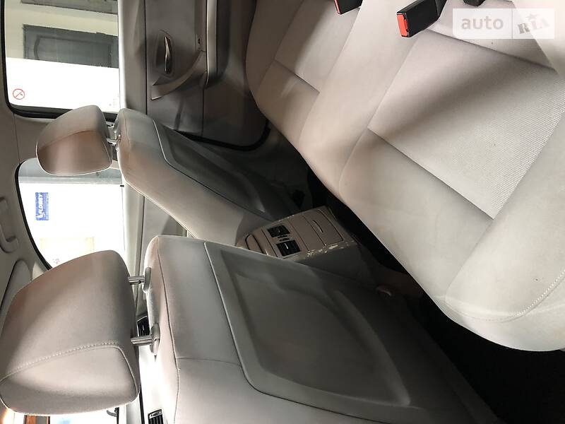 Седан BMW 3 Series 2006 в Києві