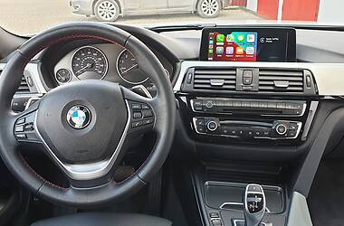 Седан BMW 3 Series 2016 в Львове