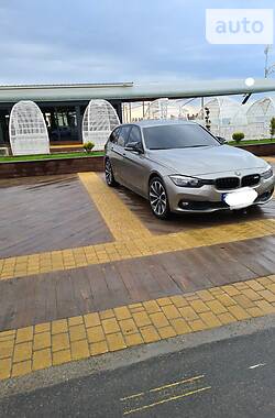 Универсал BMW 3 Series 2016 в Одессе