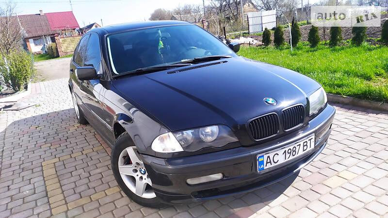 Седан BMW 3 Series 2000 в Ровно