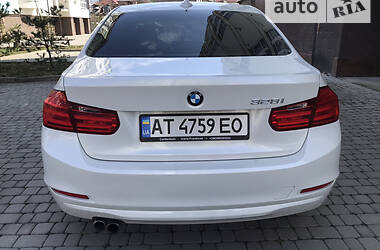 Седан BMW 3 Series 2013 в Львове