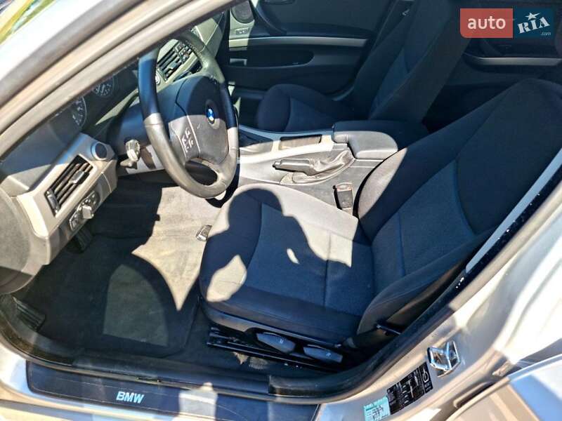 Седан BMW 3 Series 2007 в Черкасах