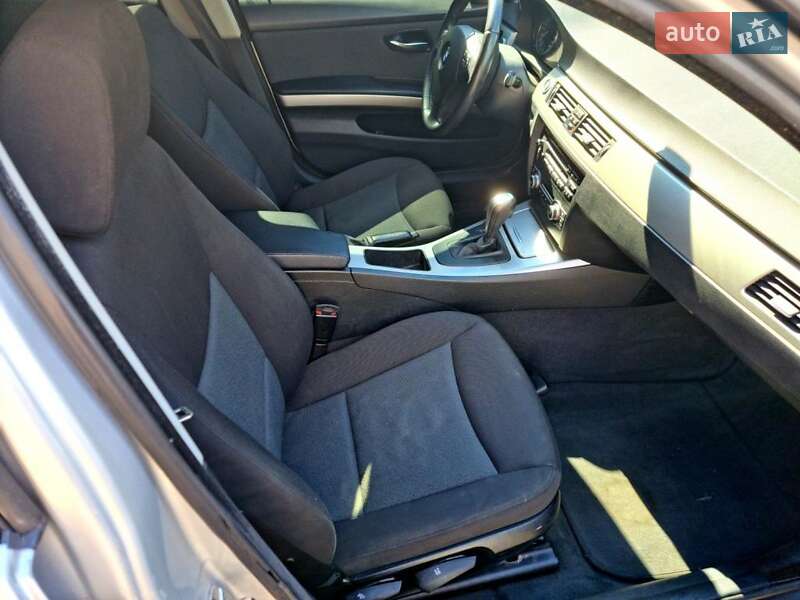 Седан BMW 3 Series 2007 в Черкасах