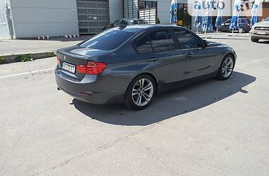 Седан BMW 3 Series 2012 в Тульчині