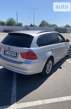 Універсал BMW 3 Series 2010 в Львові