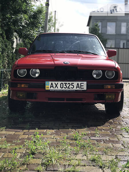 Седан BMW 3 Series 1989 в Харькове